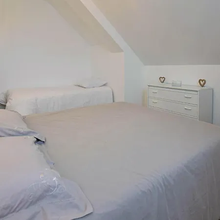4 Bedroom Cozy In *